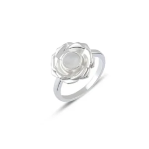 Küçük Gül Yüzük